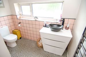 Photo 24- click for photo gallery